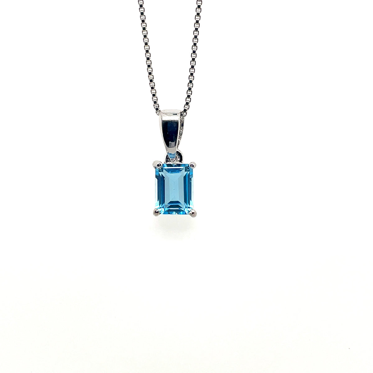 Blue Topaz Pendant in .925 Sterling Silver - KSP 39138-0